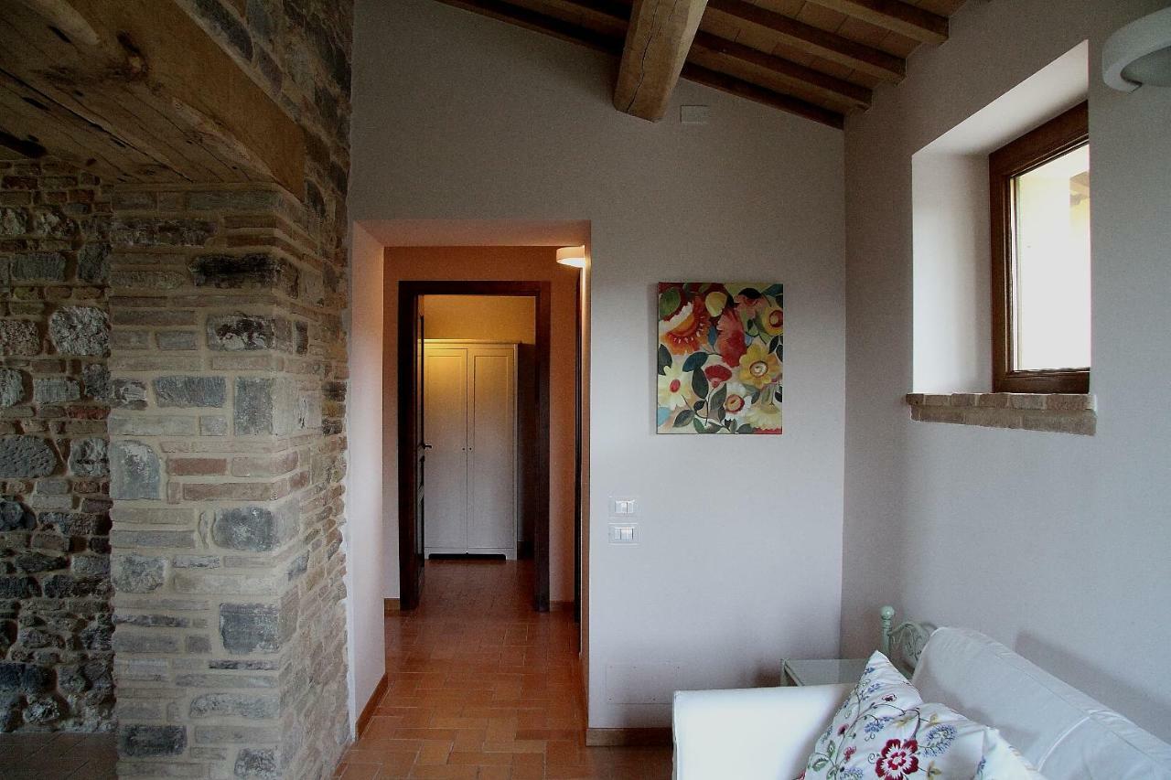 Al Castello Villa San Severino Marche Exterior foto
